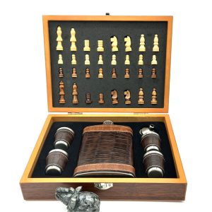 ست قمقمه جیبی و جعبه شطرنج کد 512