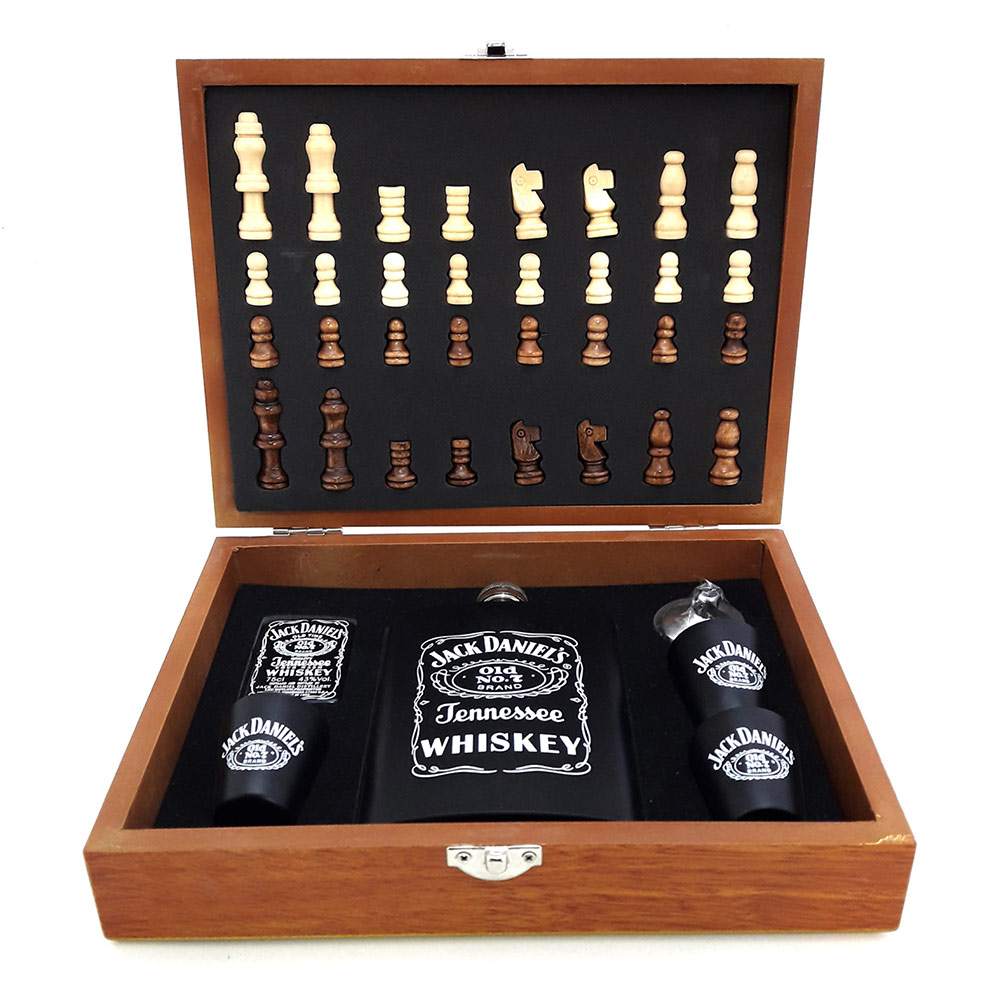 ست جعبه شطرنج ، قمقمه جیبی و فندک مدل جک دنیلز کد 515