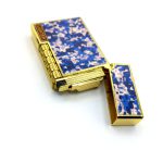 فندک گازی بغل زن