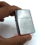 فندک بنزینی زورو رنگ نقره ای مات کد130037