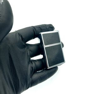 فندک بنزینی زورو رنگ مشکی نقره ای کد L130049