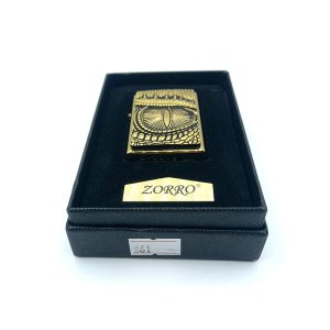 فندک بنزینی زورو مدل چشم مار رنگ طلایی کد L130050