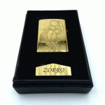 فندک بنزینی زورو طلایی طرح فضانورد موتورسوار کد d138